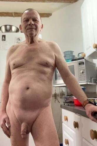 Peter Wilkinson: owned slave 254-533-167 