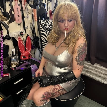 MOMMYS A DIRTY SLUT