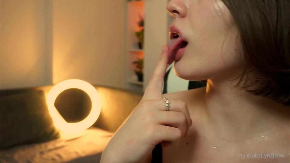 Allie Free Photos #4