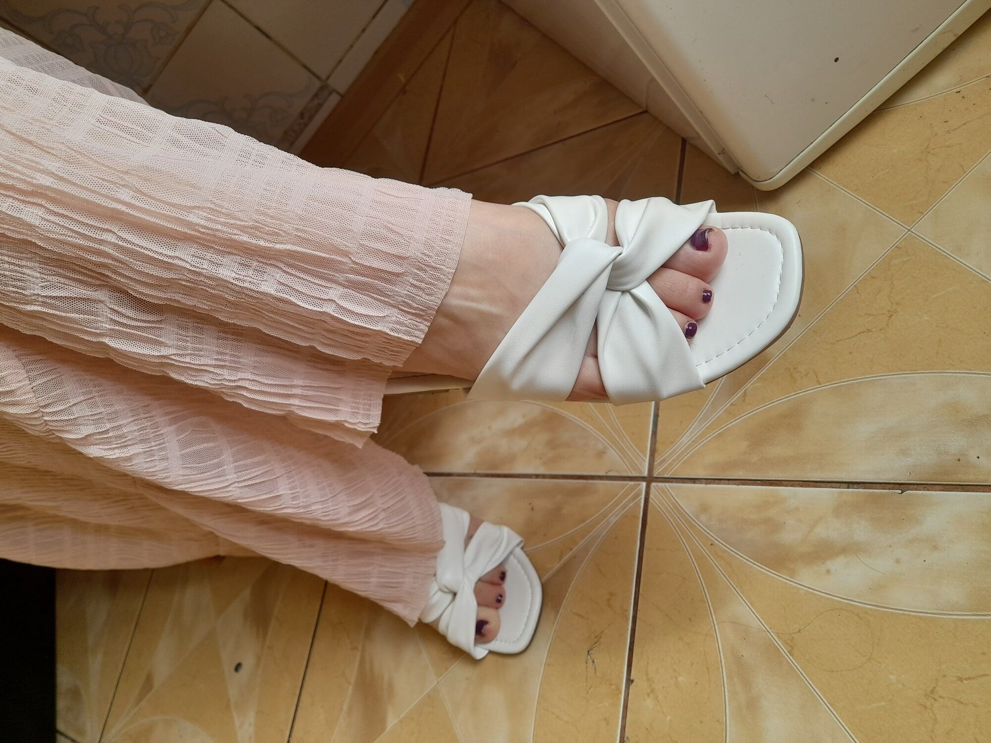 Sandals feet