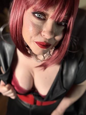 Tina Snua Selfies #115