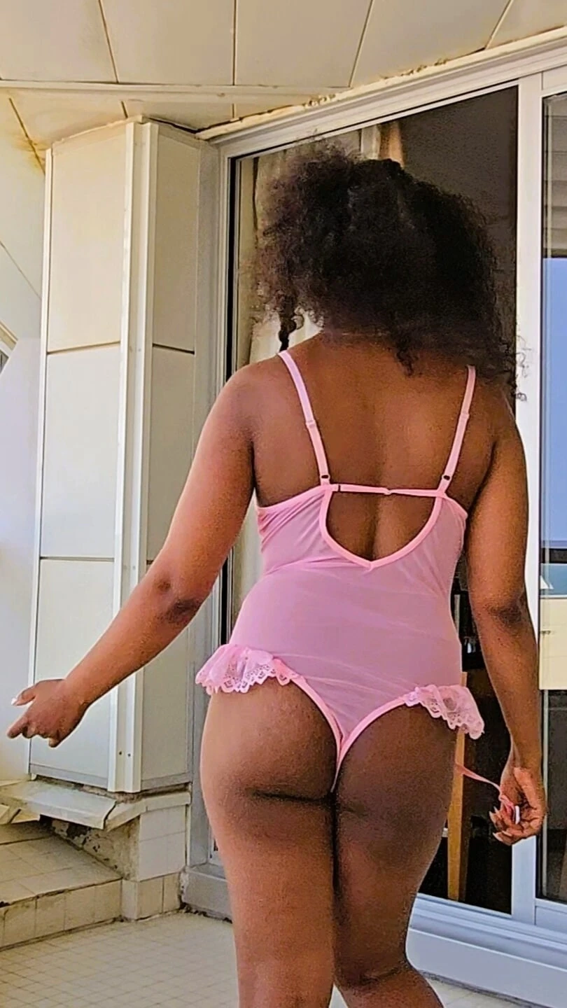 Belle en body rose #8