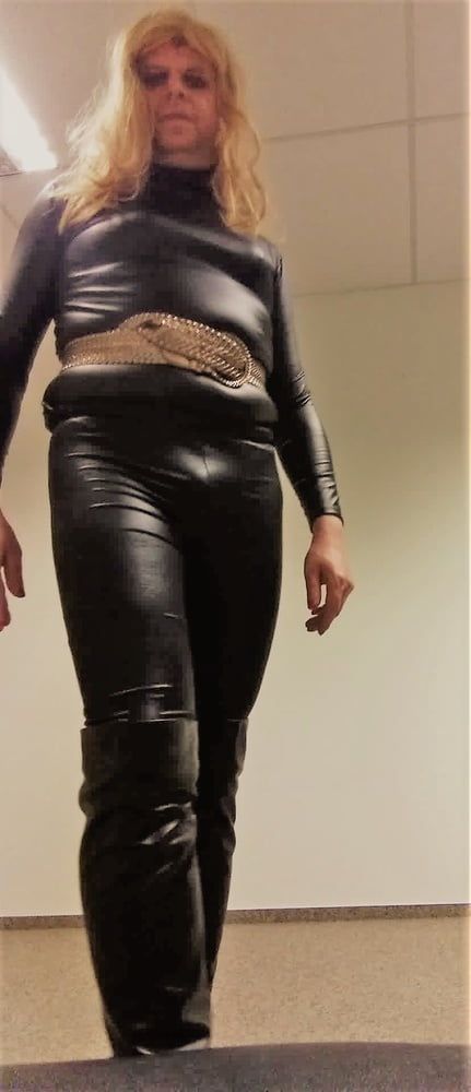 leather outfit #6