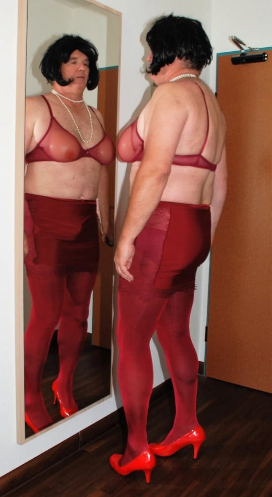 Red Red Red #2