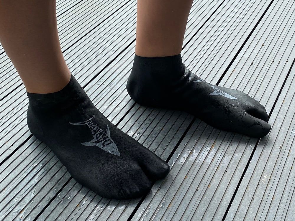 Darkfin Webbed Gloves & Boots #3