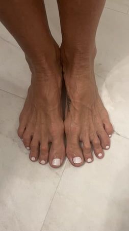 Like my toes?