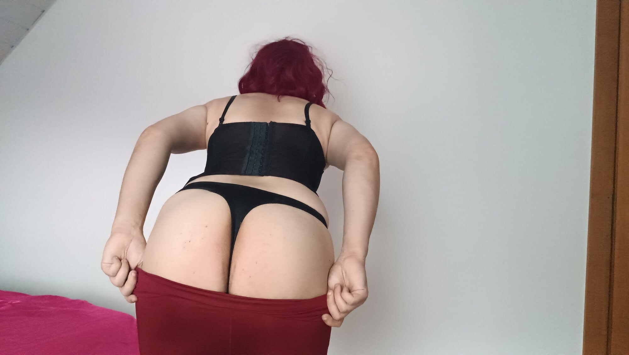 Sexy pics red pants and  black top 