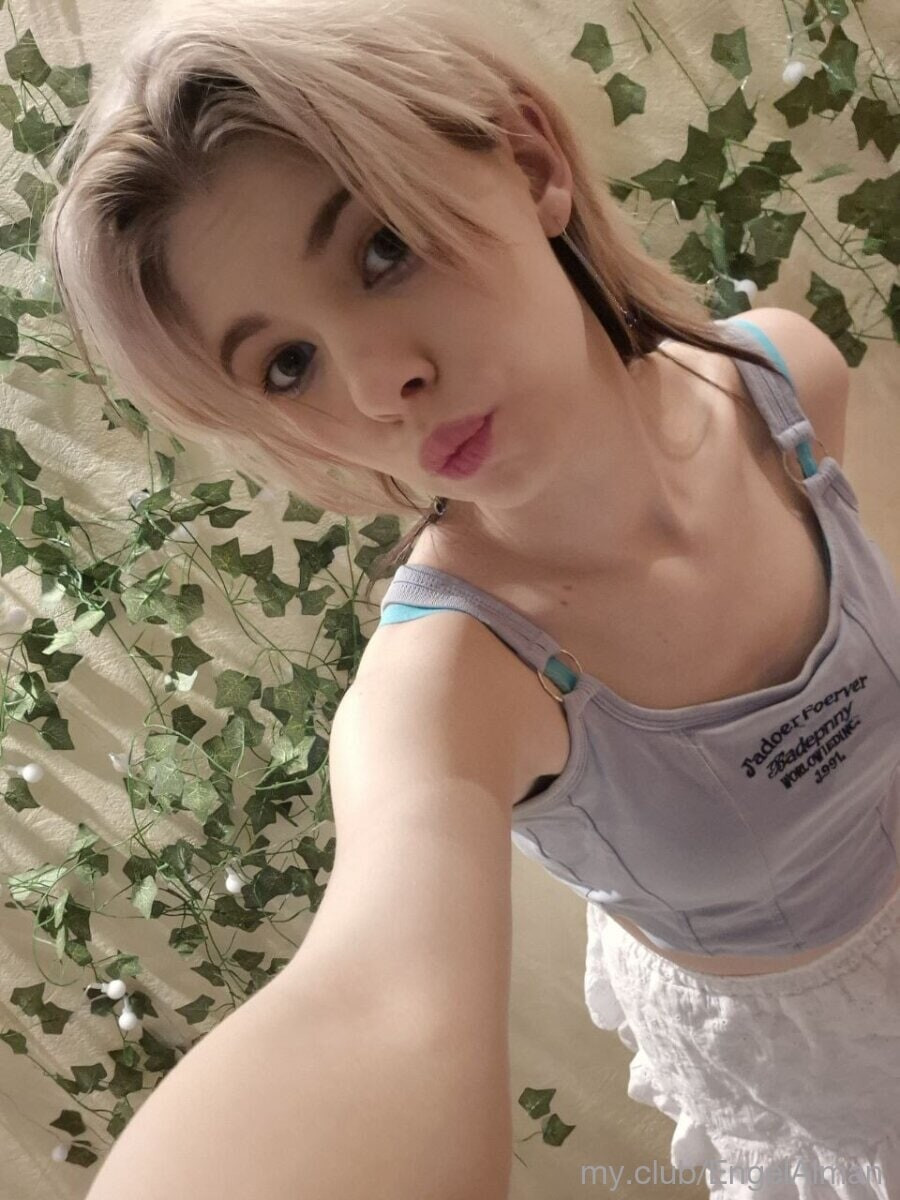 Lilian Free Photos #50