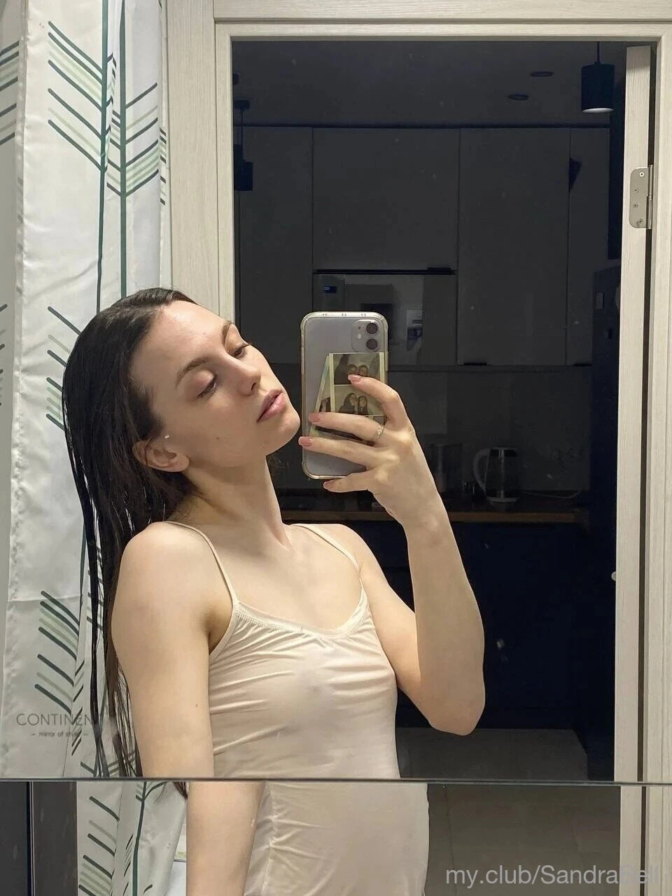Alice Free Photos #5