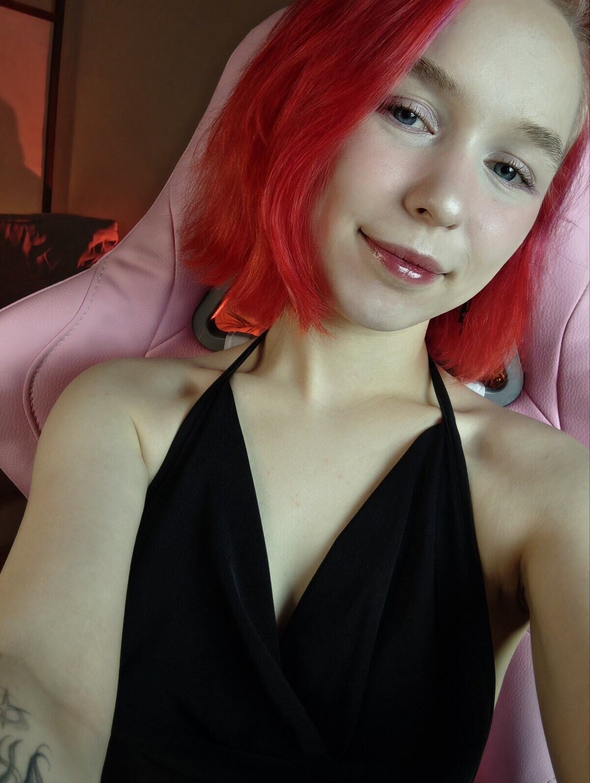 Free Naomi Photos #20