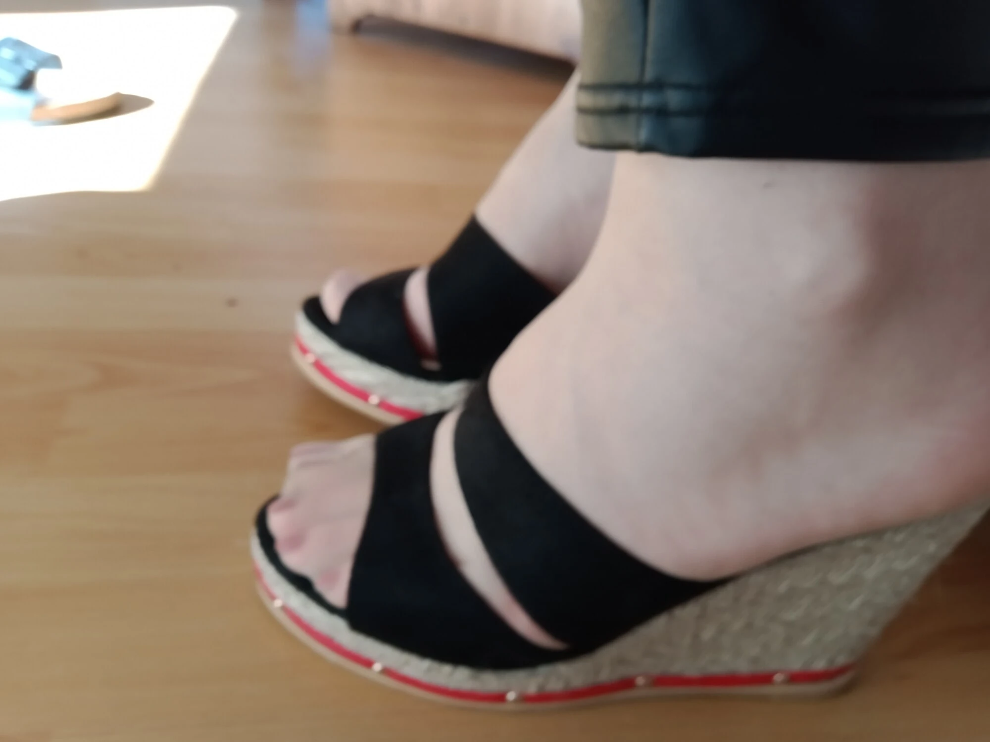 nylon-feet-10-nude-pics-xhamster