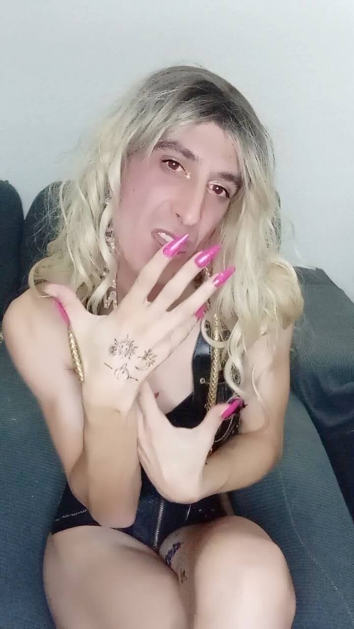 Femboy penelopene #15