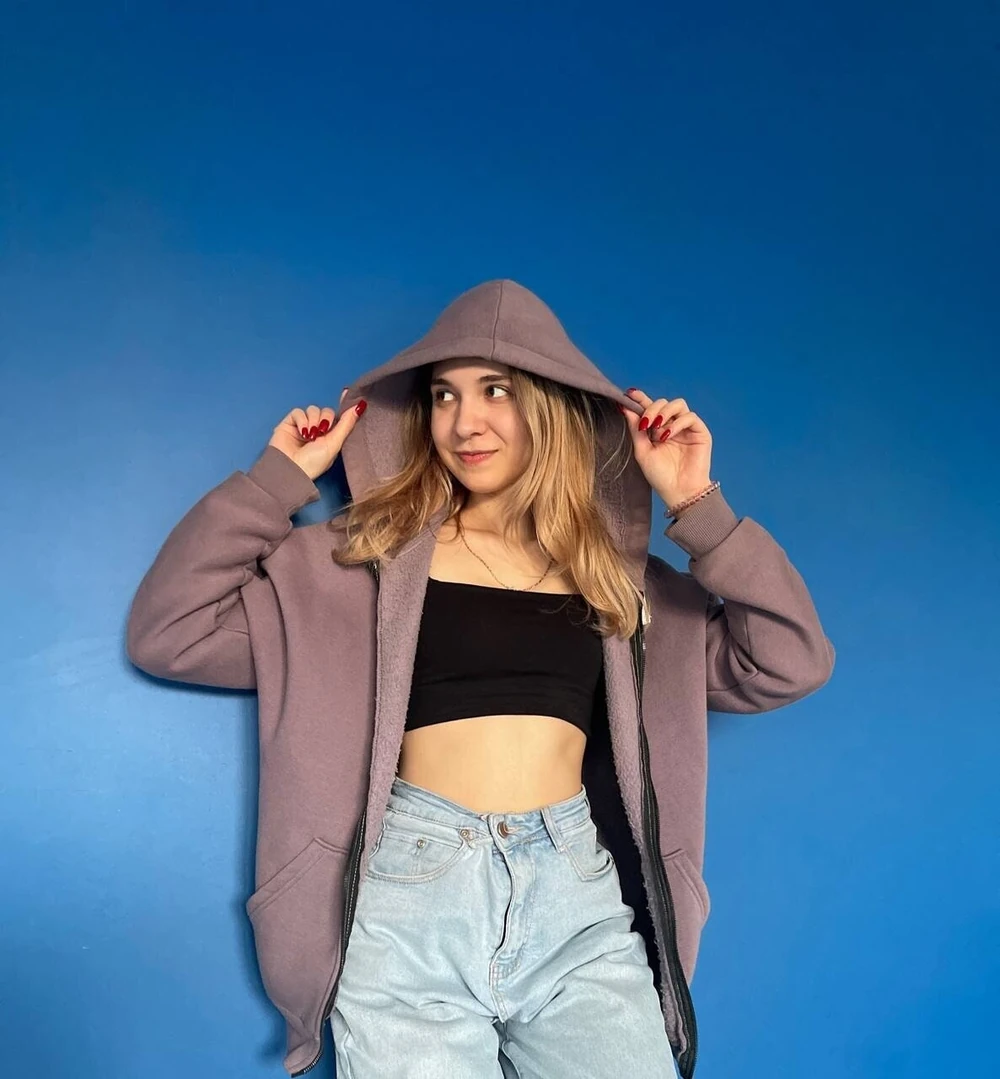 Cassandra Free Photos #28