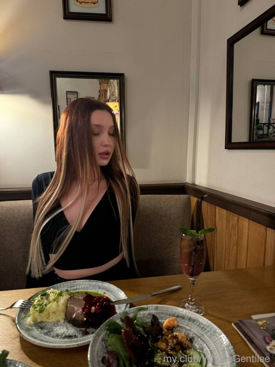 Jennifer💋 Free Photos #13