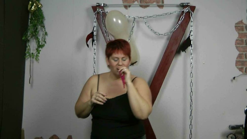 Hot games with balloons #12
