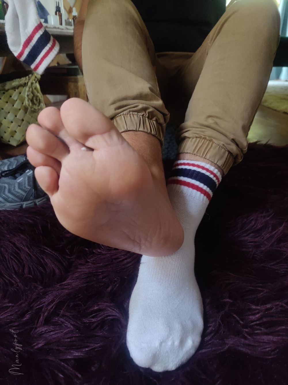 Step into date night with some sole-sational content! #10