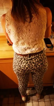 me in leopard and black leggins         