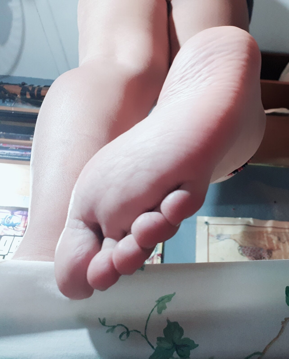 Alana Femboy Feet  #40