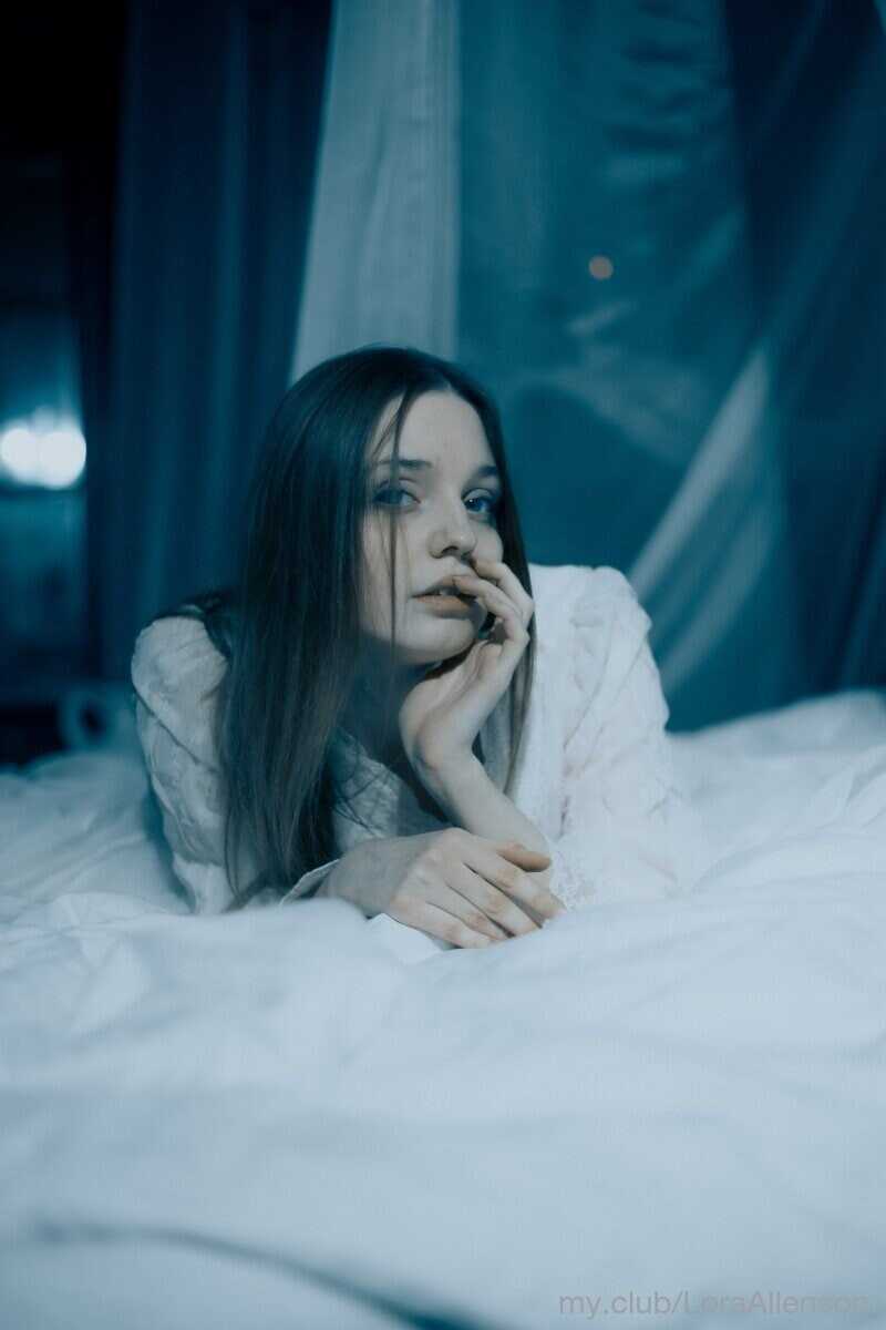 Evelyn Free Photos #37