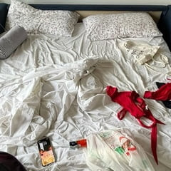 ホテルの部屋でのデート サヴィス