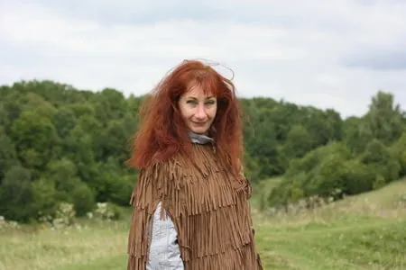 slavic medieval woman           