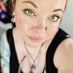 Tina Snua Selfies #51
