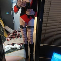 Yはセックスを愛している