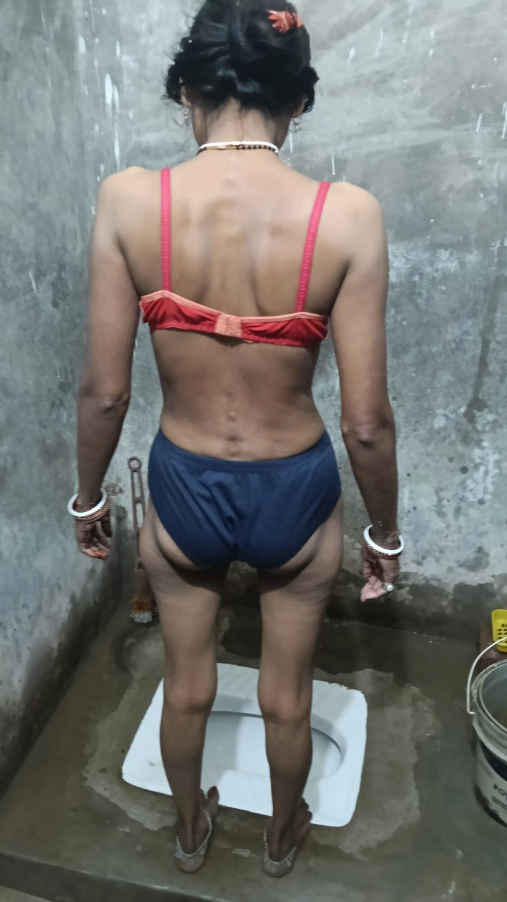 Sunitamadam ka sexi photo  #2