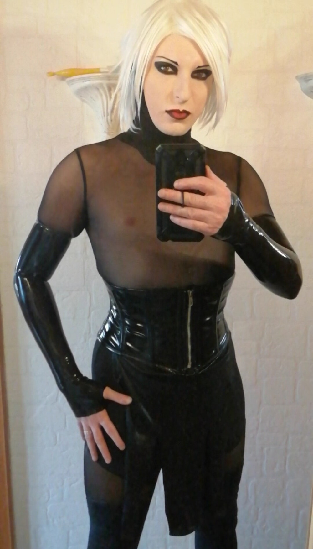 Platinum hair, mesh body #5