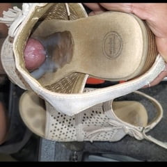 Cum in wedge heels 