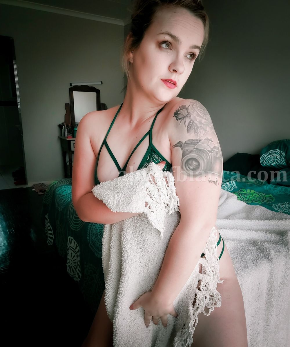 ABitOfBianca Green Lingerie Set Onlyfans #13