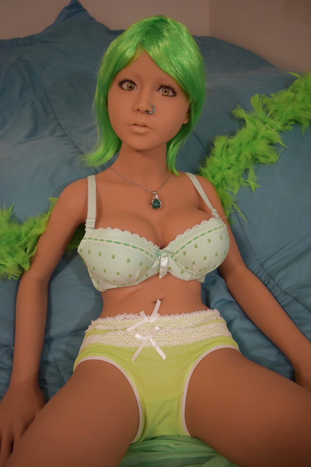 Nina's green mask #32