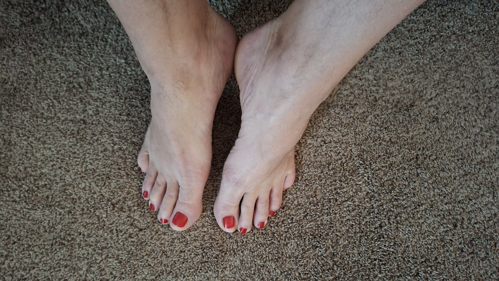 My toes painted red #13