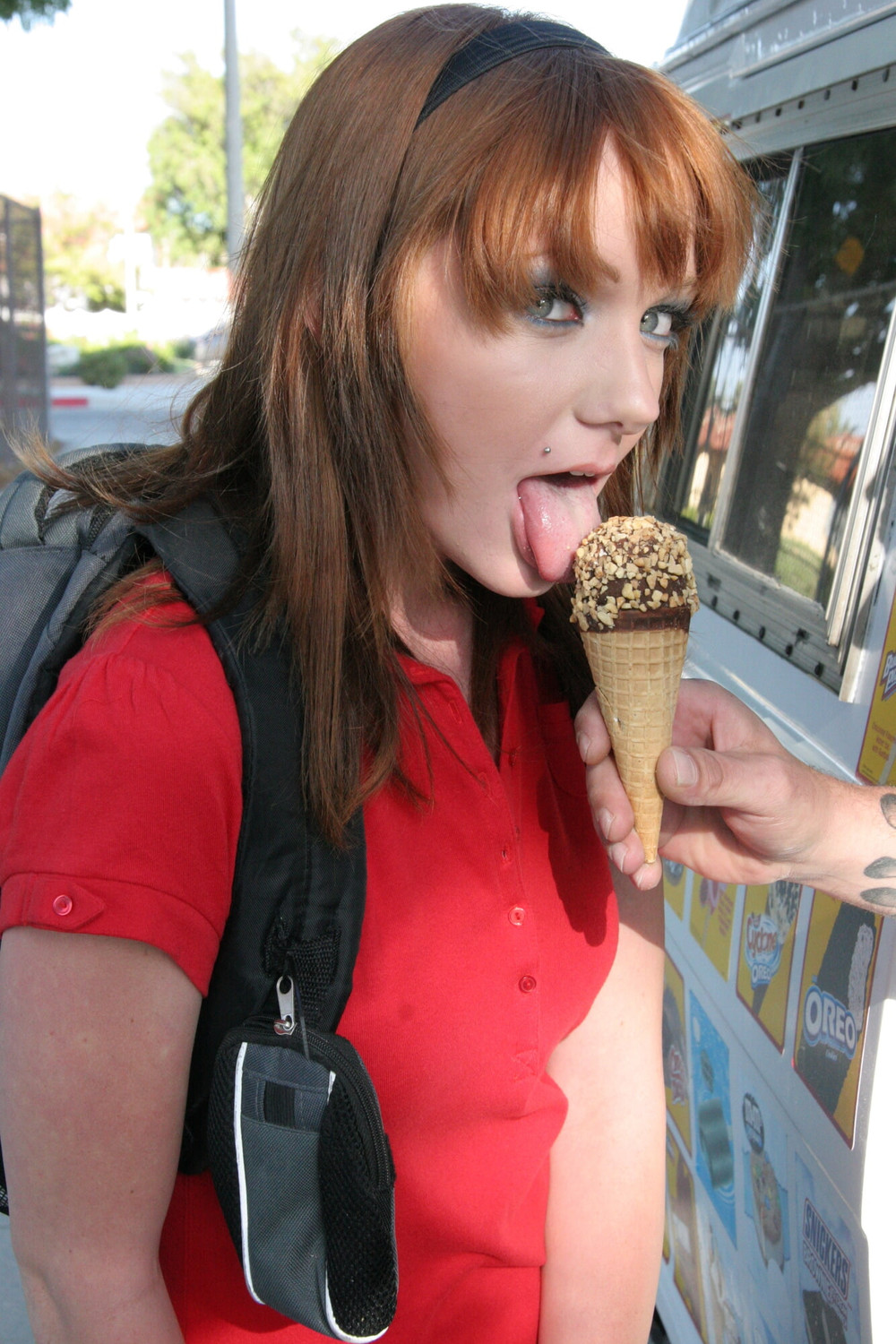 Beau Marie Bangs Her Mouth With Ice Cream Before Sex #5