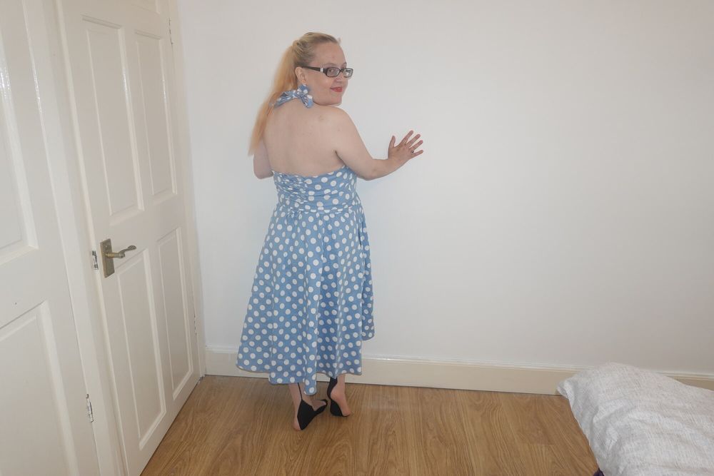 50&#039;s style dress with vintage nylon stockings #8