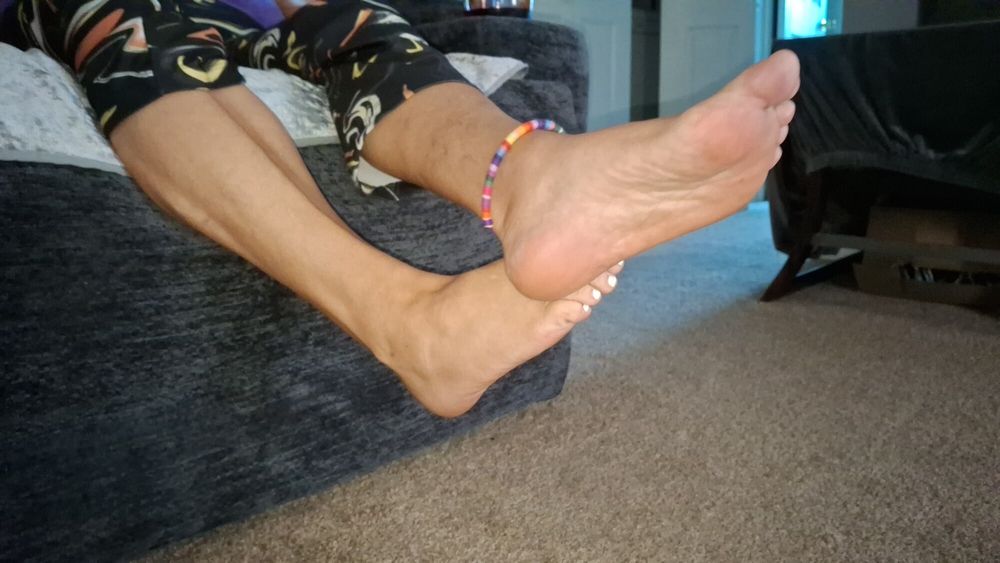 Girlfriend soles in your face #19