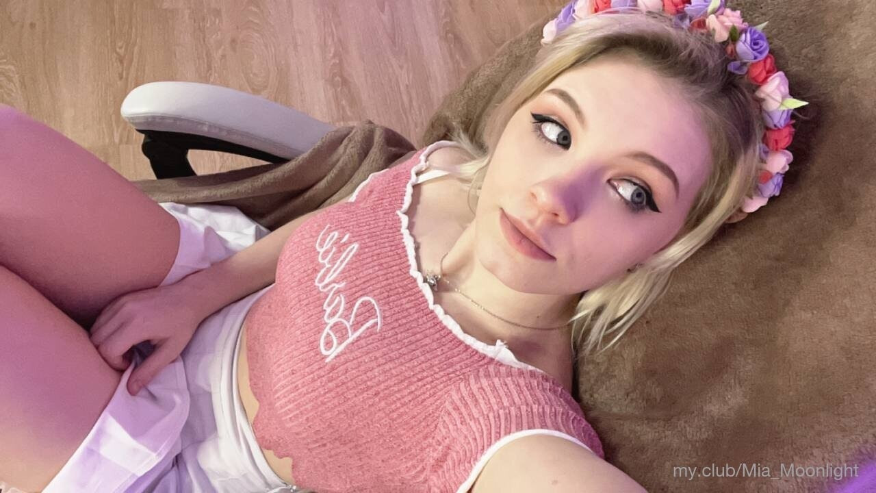 Free Mia ❤️🦇 Photos #2