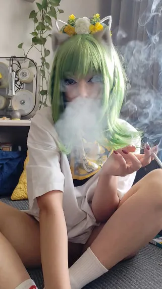 Gamer Girl smoking cig with no panties