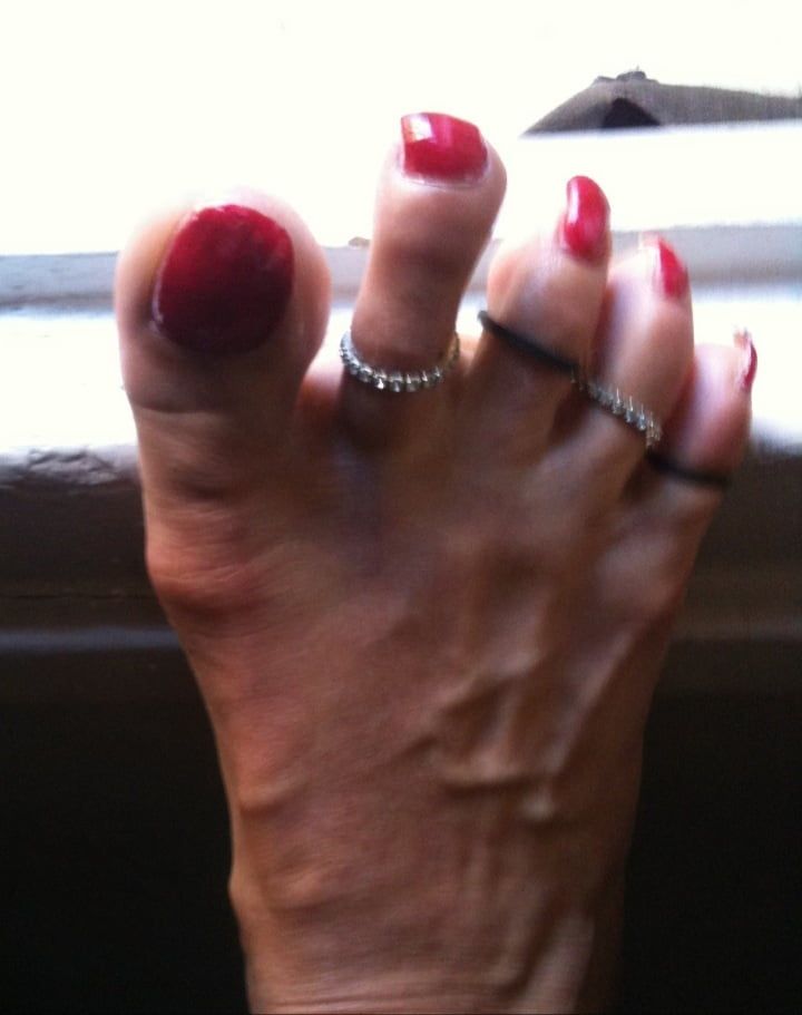 red toenails mix (older, dirty, toe ring, sandals mixed). #52
