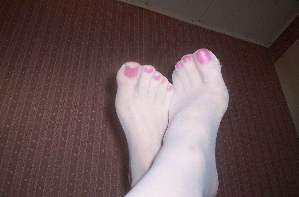 Mellissa's pretty little feet 3 #3