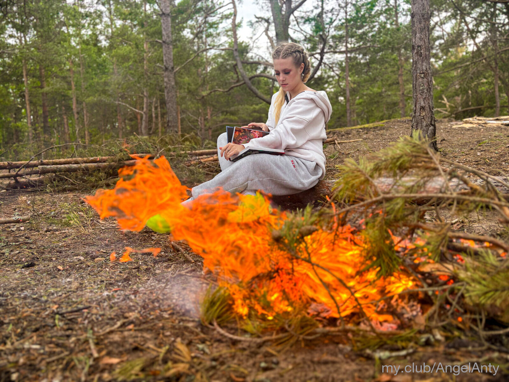 Darsi Anty Free Photos #22