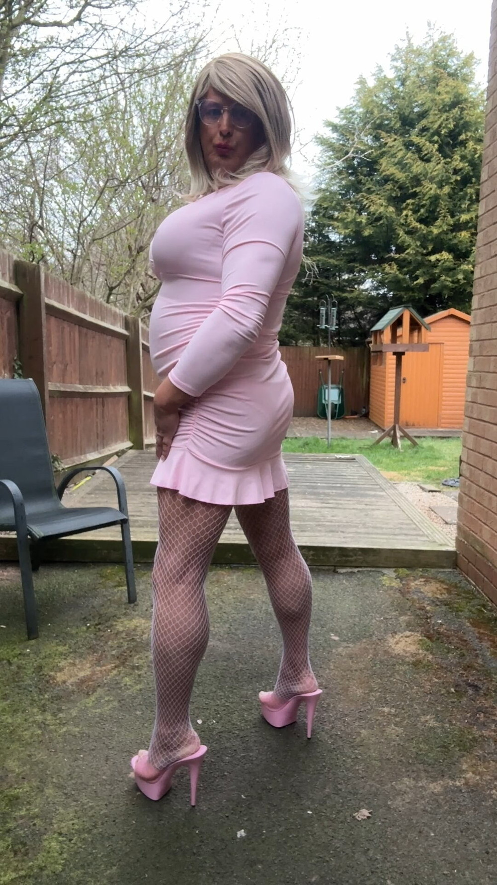 Sexy Crossdresser kellycd2022 in pink dress and fishnets  #32