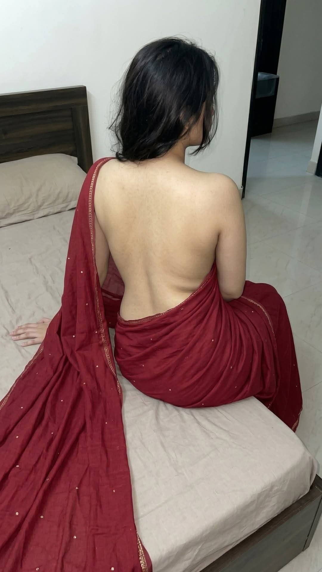 I'm at the hotel to have sex.