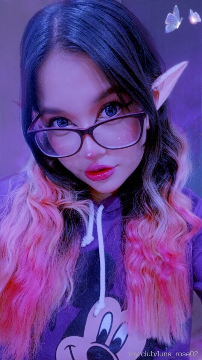 Luna 🦋 Free Photos #3