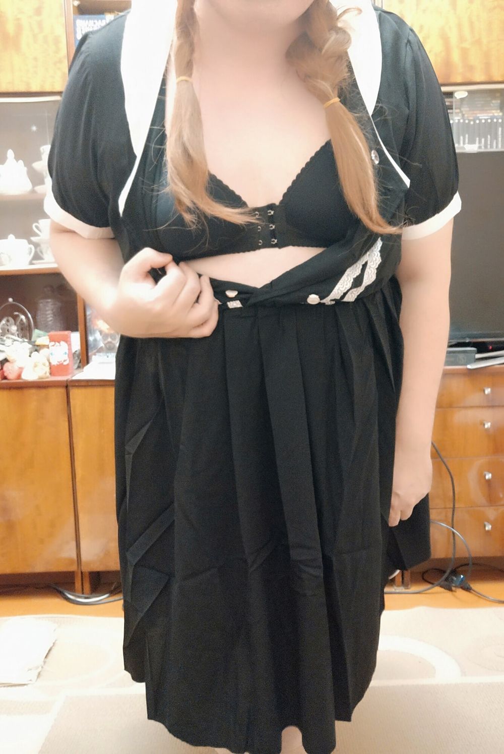 sissy Aleksa posing in new black dress #19