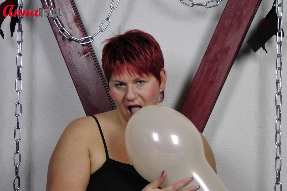  Anna with balloons #7