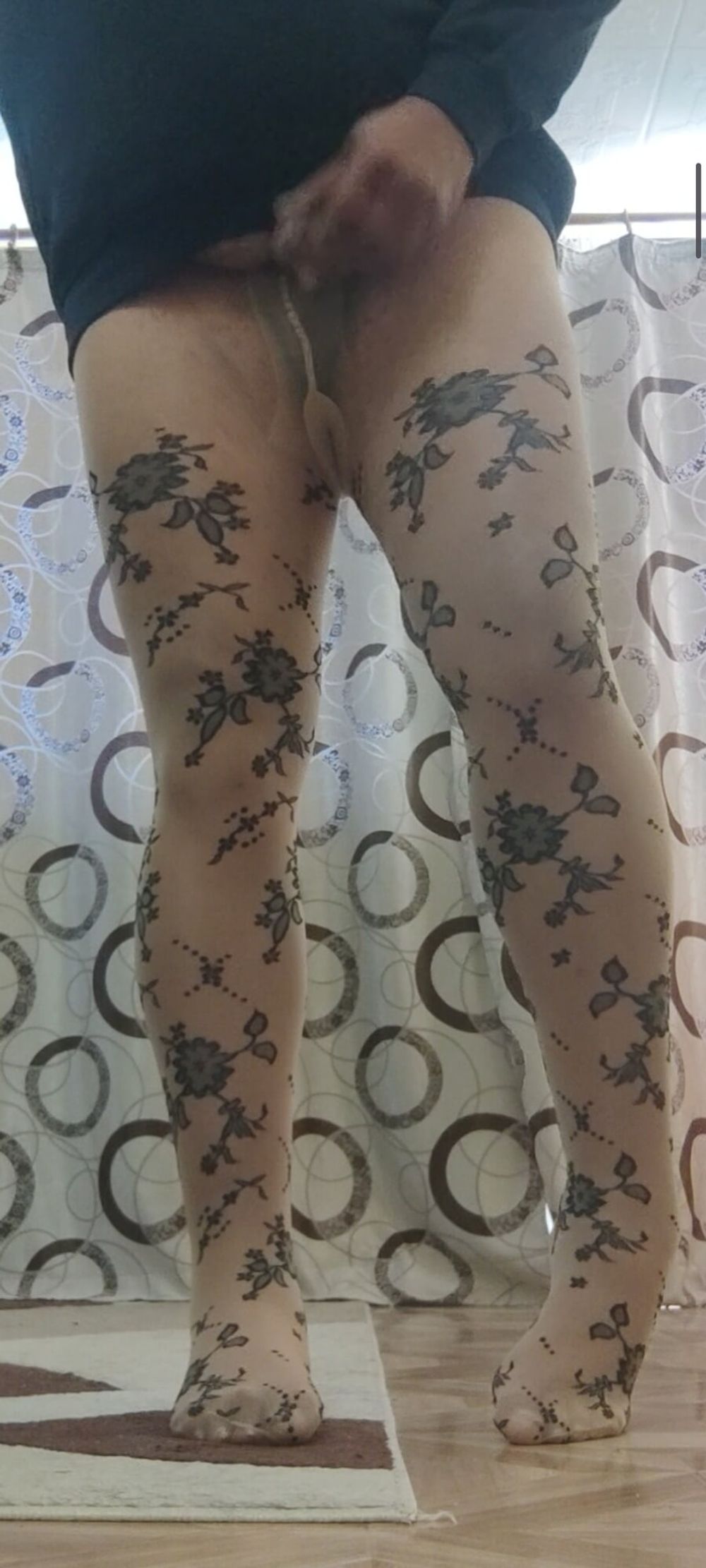 Patterned pantyhose cock masturbation #13