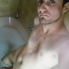 Hello everyone I'm hier for you my hard penis