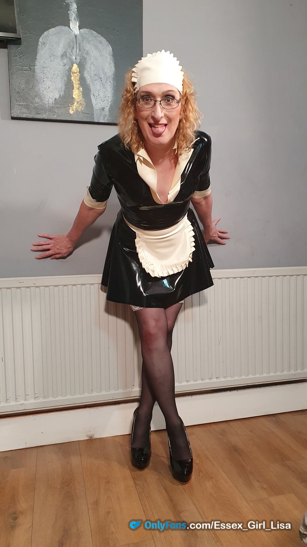 Sexy English MILF Lisa In Latex Maid Costume #14