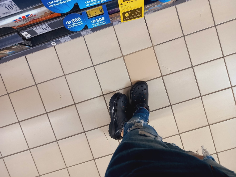 crocs #16